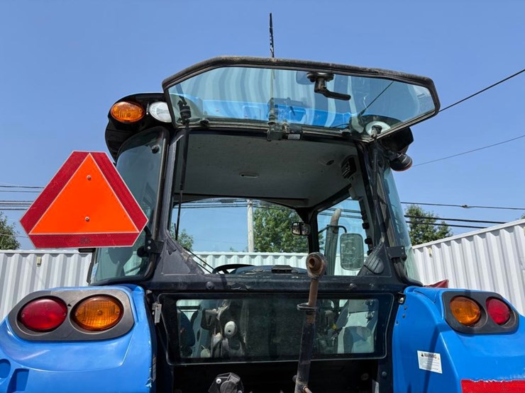new-holland-t4.75-image-11