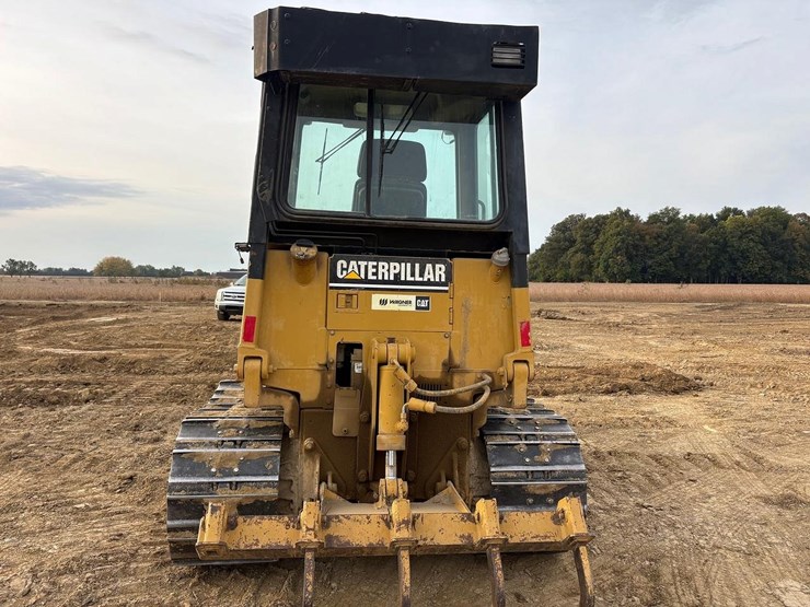 2001-caterpillar-d5c-xl-image-7