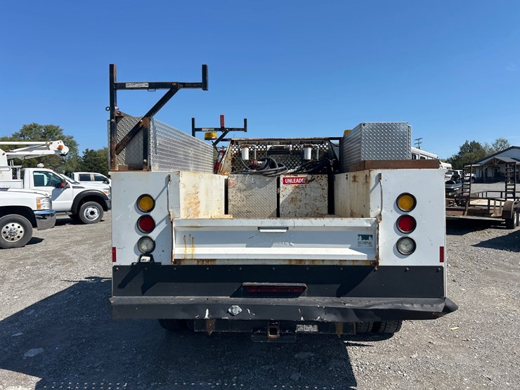 2016-ford-f450-image-5