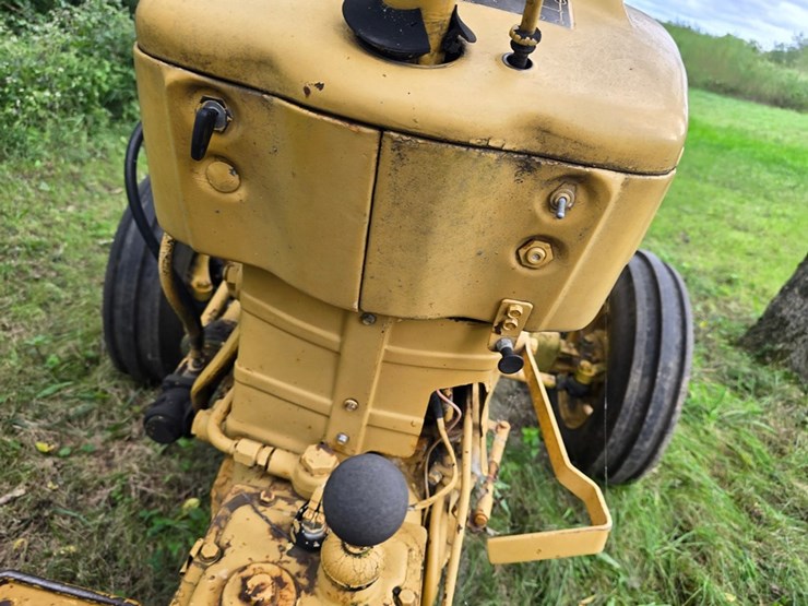 ford-tractor-image-24