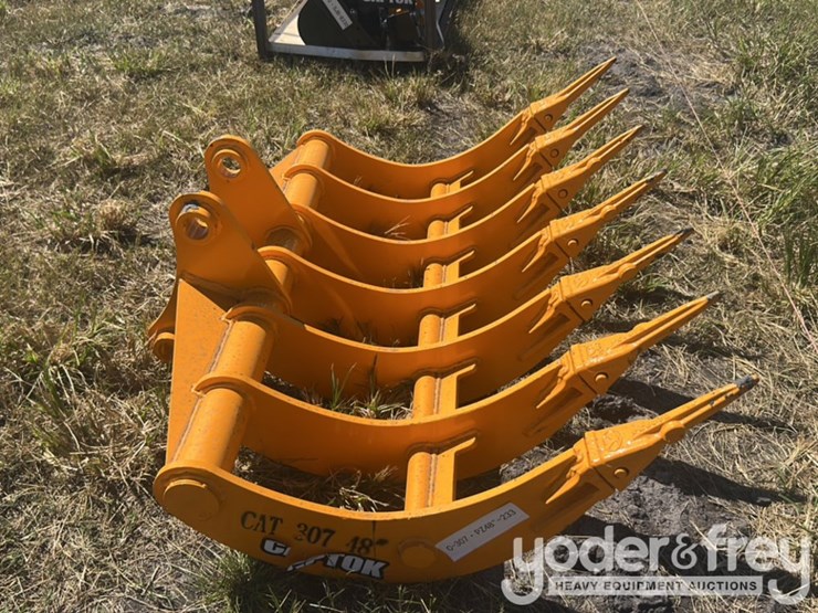 caterpillar-307-image-7