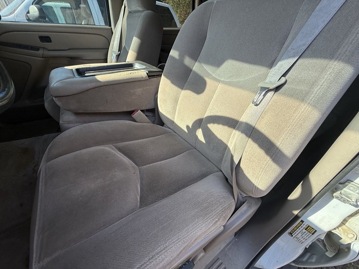 2005-gmc-yukon-image-54