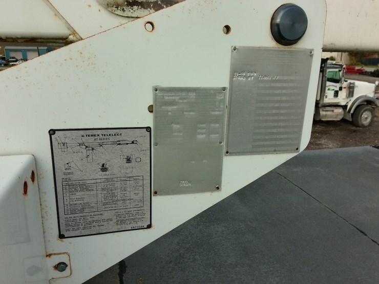 2015-ford-f750-image-26