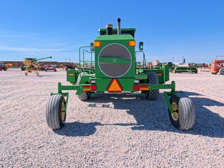john-deere-4895-image-4