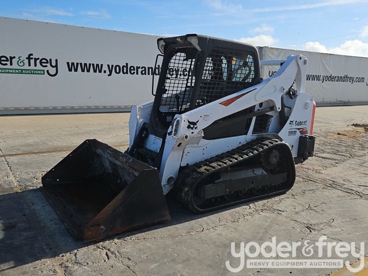 2019-bobcat-t595-image-1
