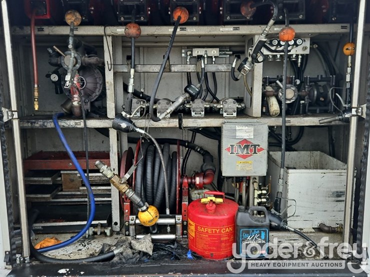 2008-ford-f750-image-14