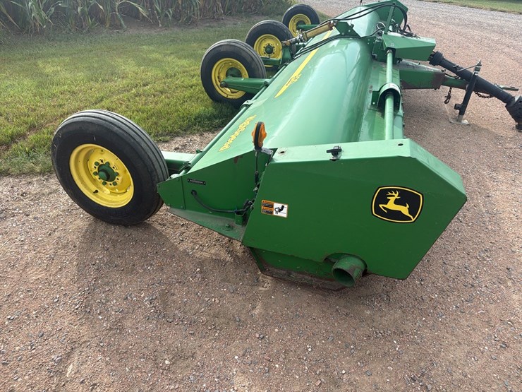 john-deere-520-image-9