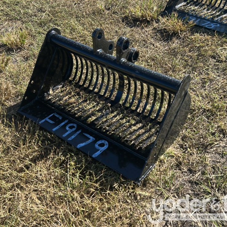 Unused Captok Excavator Screening Bucket