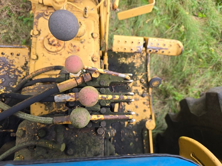ford-tractor-image-25