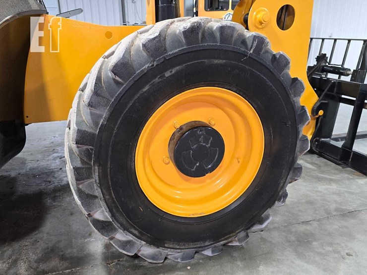 2015-jcb-507-42-image-27