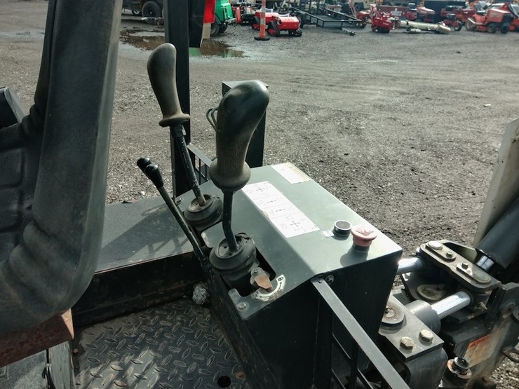 bobcat-b250-image-18