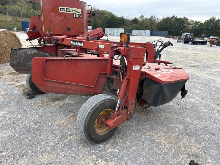 new-holland-1411-image-4