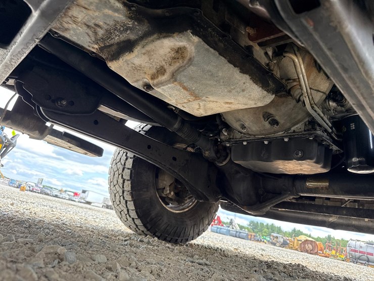 2017-ford-f350-image-40