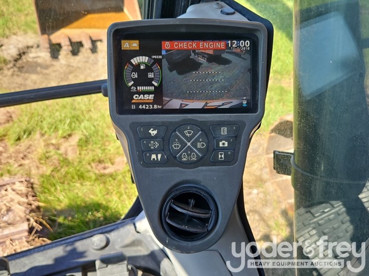 2018-case-cx250d-image-46