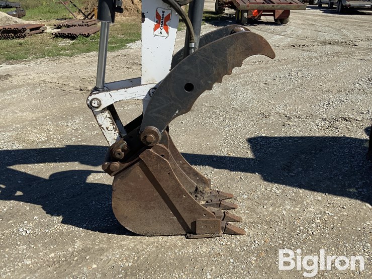2004-bobcat-435g-image-11