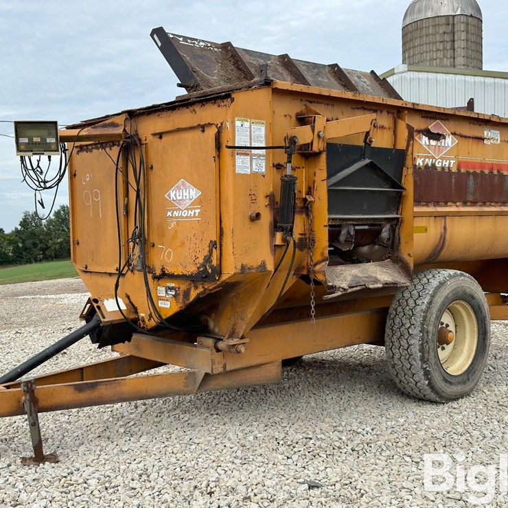 KUHN KNIGHT 3130