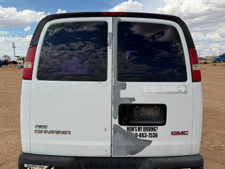 2003-gmc-savana-g1500-image-8