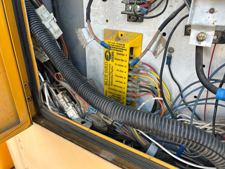 2007-caterpillar-c7-image-37