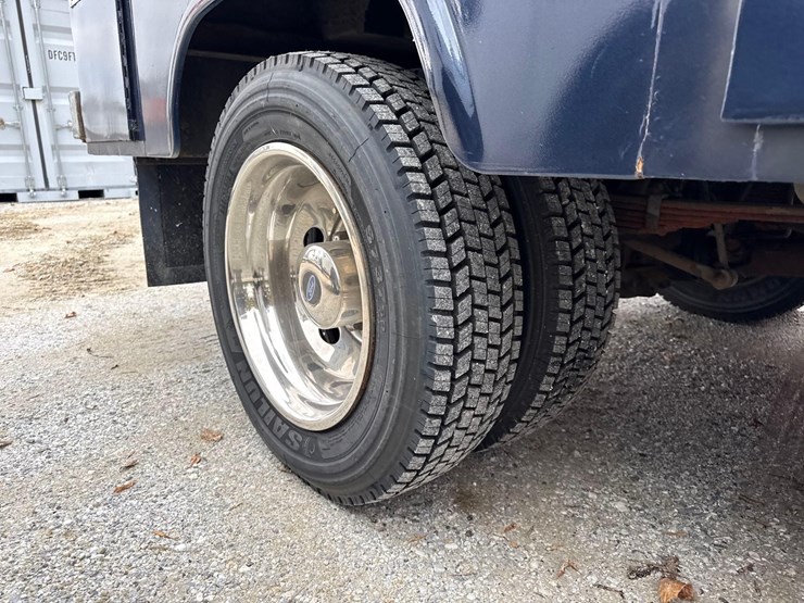 2014-ford-f450-xl-sd-image-24