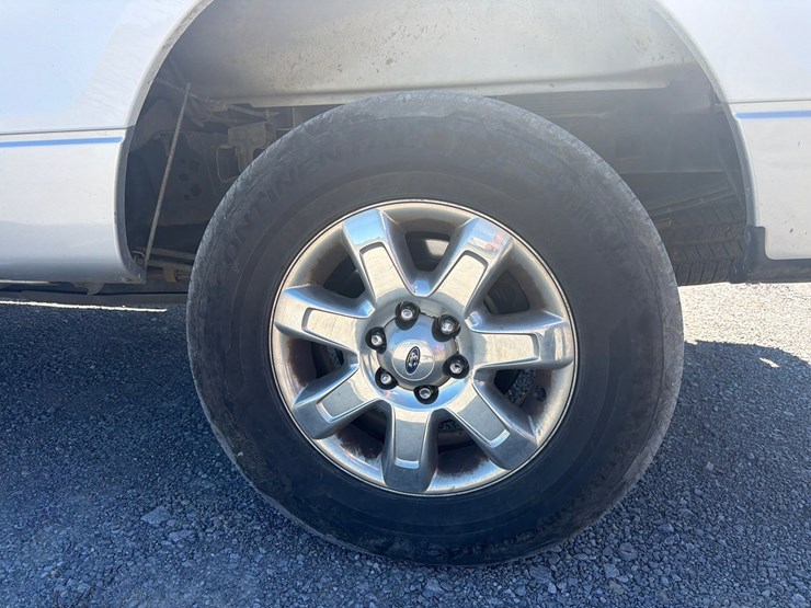 2013-ford-f150-xlt-image-8