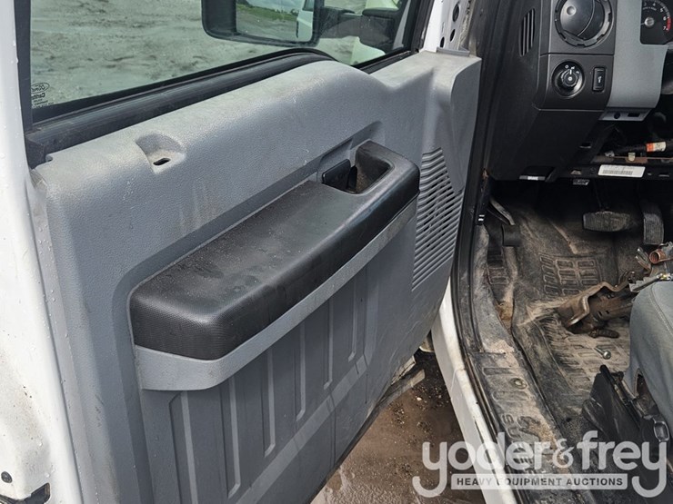 2016-ford-f250-image-21