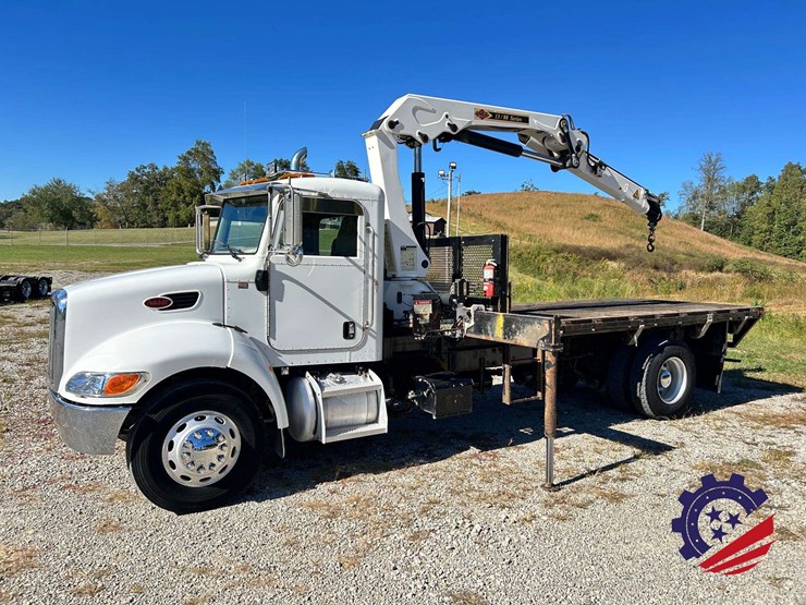2007-peterbilt-335-image-105