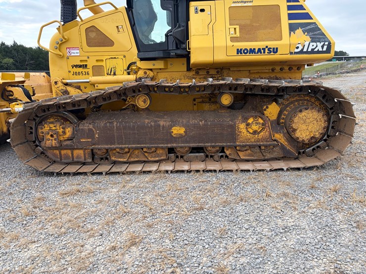 2018-komatsu-d51pxi-24-image-4