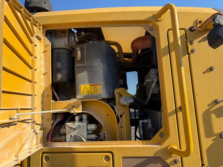 caterpillar-120m2-vhp-plus-image-26