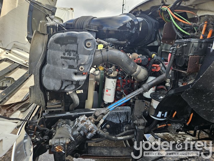 2008-ford-f750-image-22