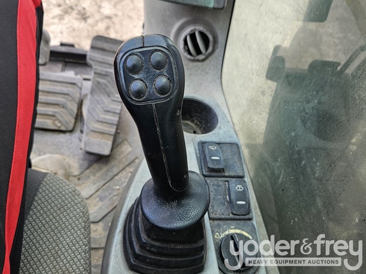 2013-volvo-ec220dl-image-35