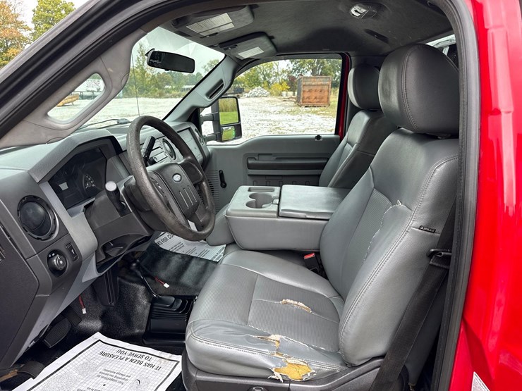 2015-ford-f550-xl-sd-image-10