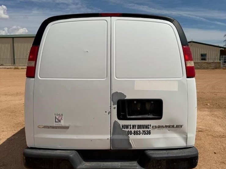 2006-chevrolet-express-1500-image-8