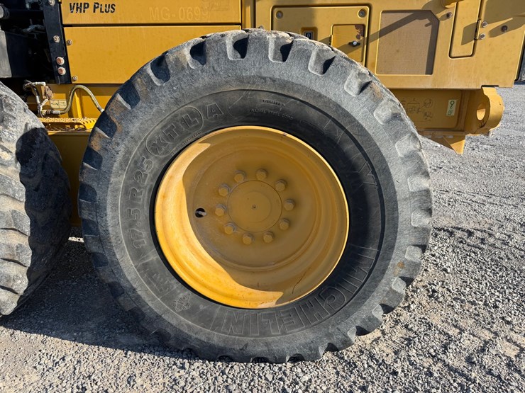 caterpillar-120m2-vhp-plus-image-5