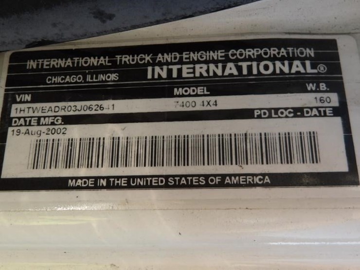 2003-international-7400-image-38