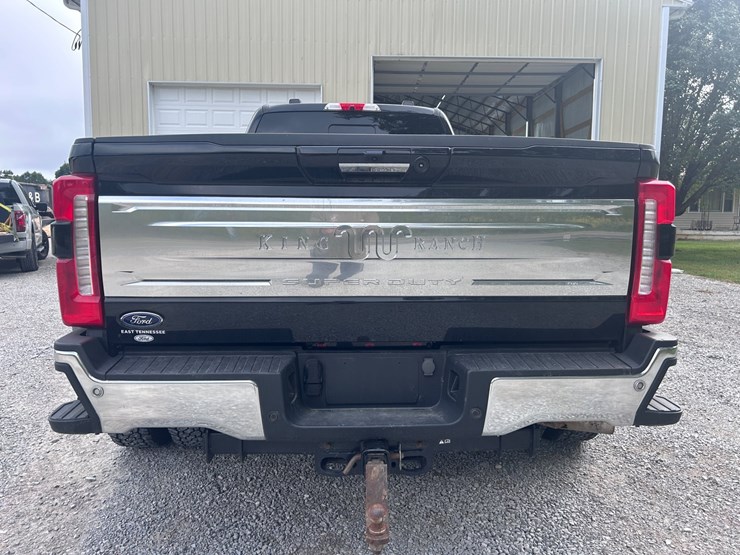 2024-ford-f350-image-6