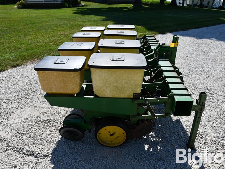 john-deere-7100-image-4
