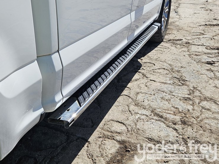 2016-ford-f150-image-9