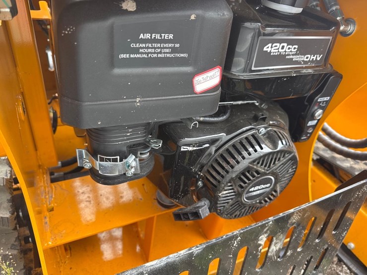 new-sdlool-co-mini-stand-on-skidloader-model-sl360t-image-5