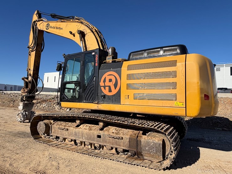 2017-caterpillar-336-image-5