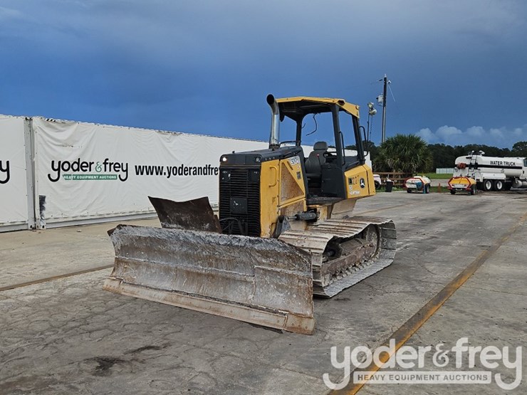 2013-deere-650k-lgp-image-2