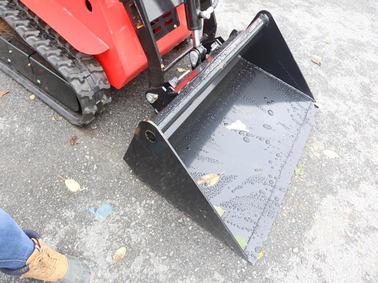 sdlanch-ssl200-skid-steer-loader-image-8