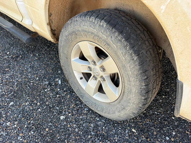 2016-dodge-1500-image-5