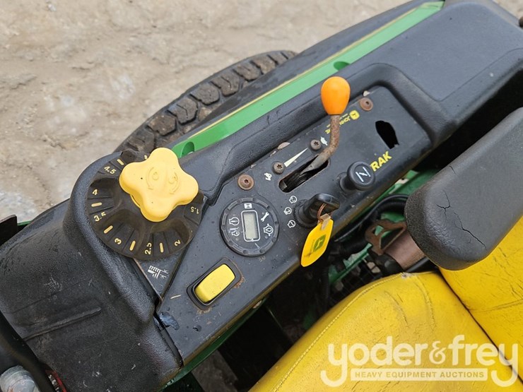 2019-john-deere-z920m-image-18
