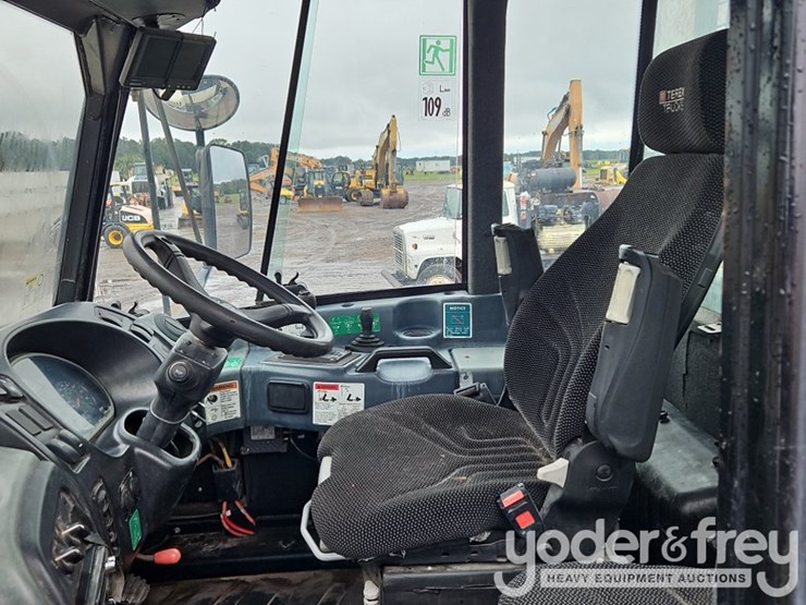 2020-terex-ta300-image-26