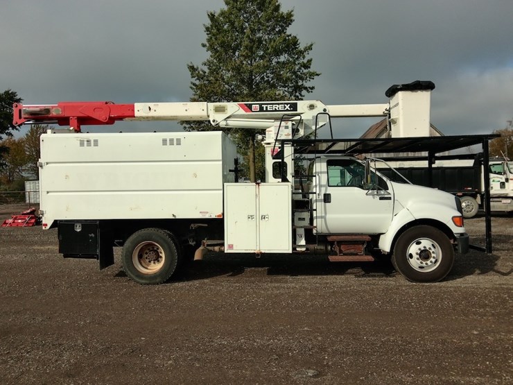 2015-ford-f750-image-4