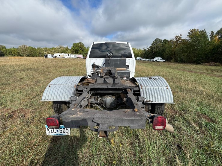 2019-ford-f350-xl-image-4