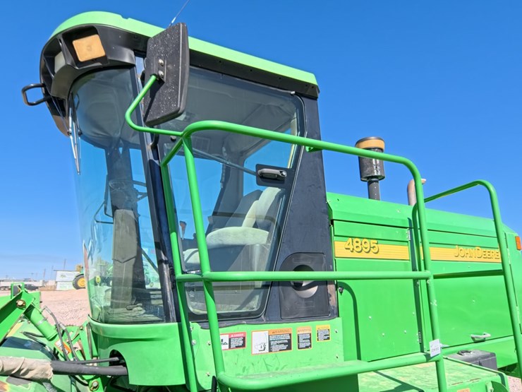 john-deere-4895-image-18