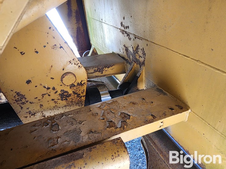 caterpillar-615c-image-14