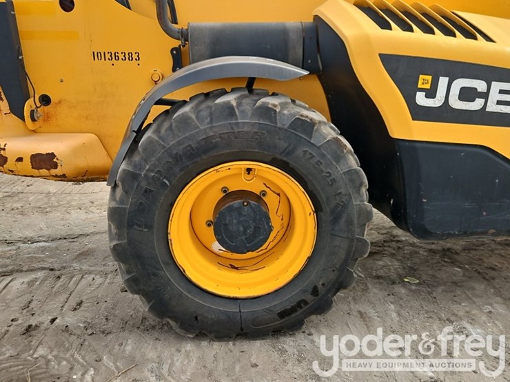 2013-jcb-550-170-image-8