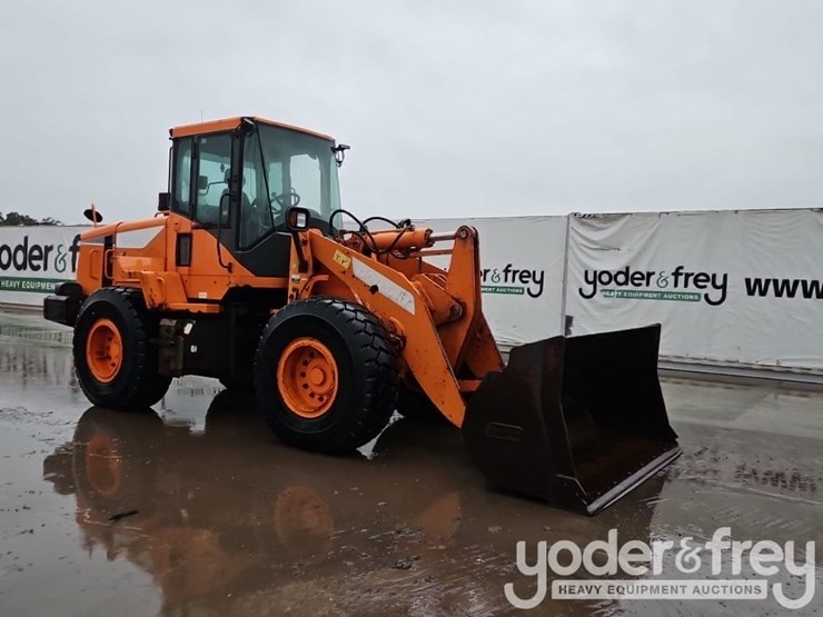 2018-doosan-dl220-5-image-7